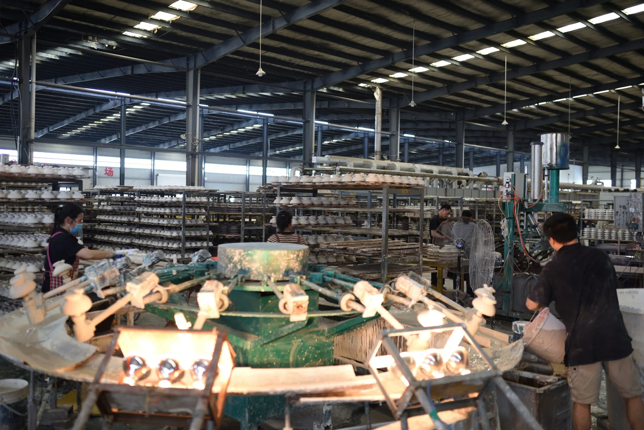 Active insulator production workshop