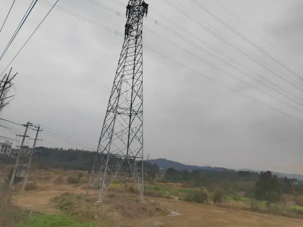 Outdoor substation and transmission equipment recorded for the Luoting 110kV project in Nanchang