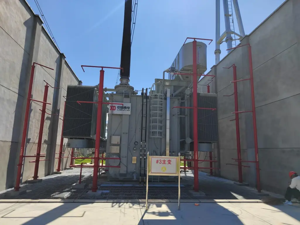 New No. 3 main-transformer bank - phase A