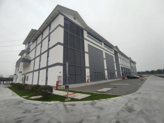 Indoor switchgear building at Yuexi substation