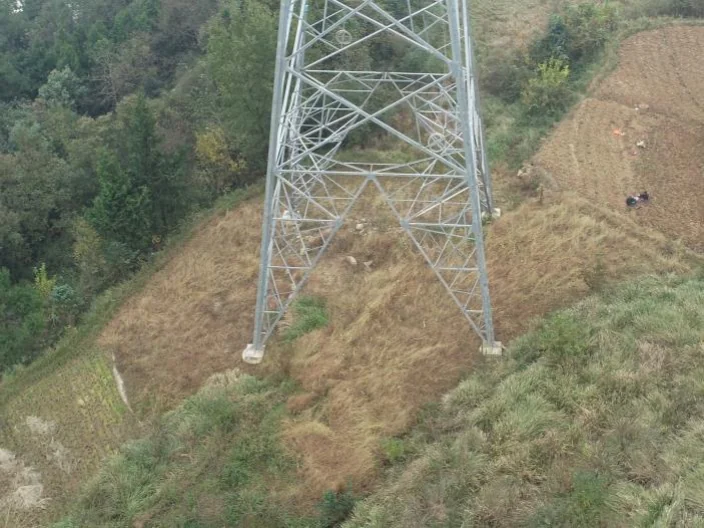Tower 268 and its stepped foundation arrangement