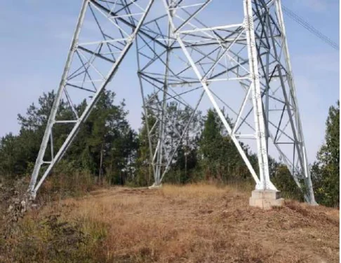 Tower 293: steelwork and connection detail