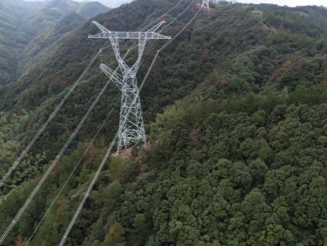 Transmission tower on the ridge corridor